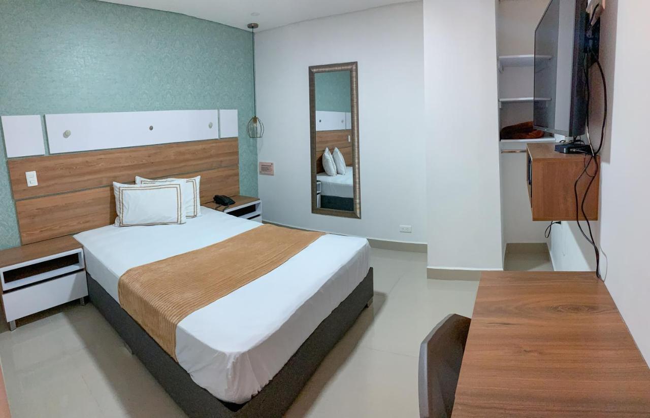 Infinity Hotel ميديلين المظهر الخارجي الصورة