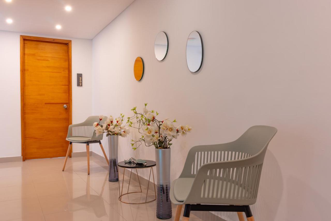Infinity Hotel ميديلين المظهر الخارجي الصورة