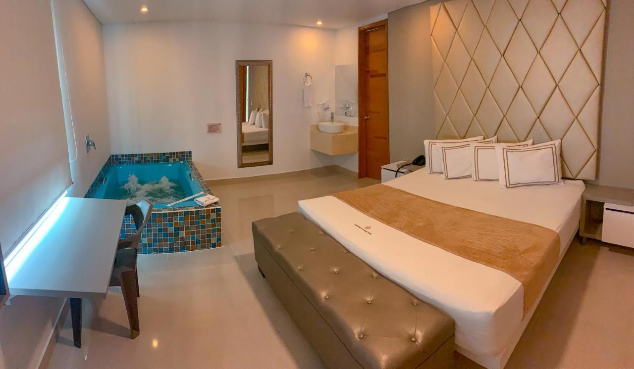 Infinity Hotel ميديلين المظهر الخارجي الصورة