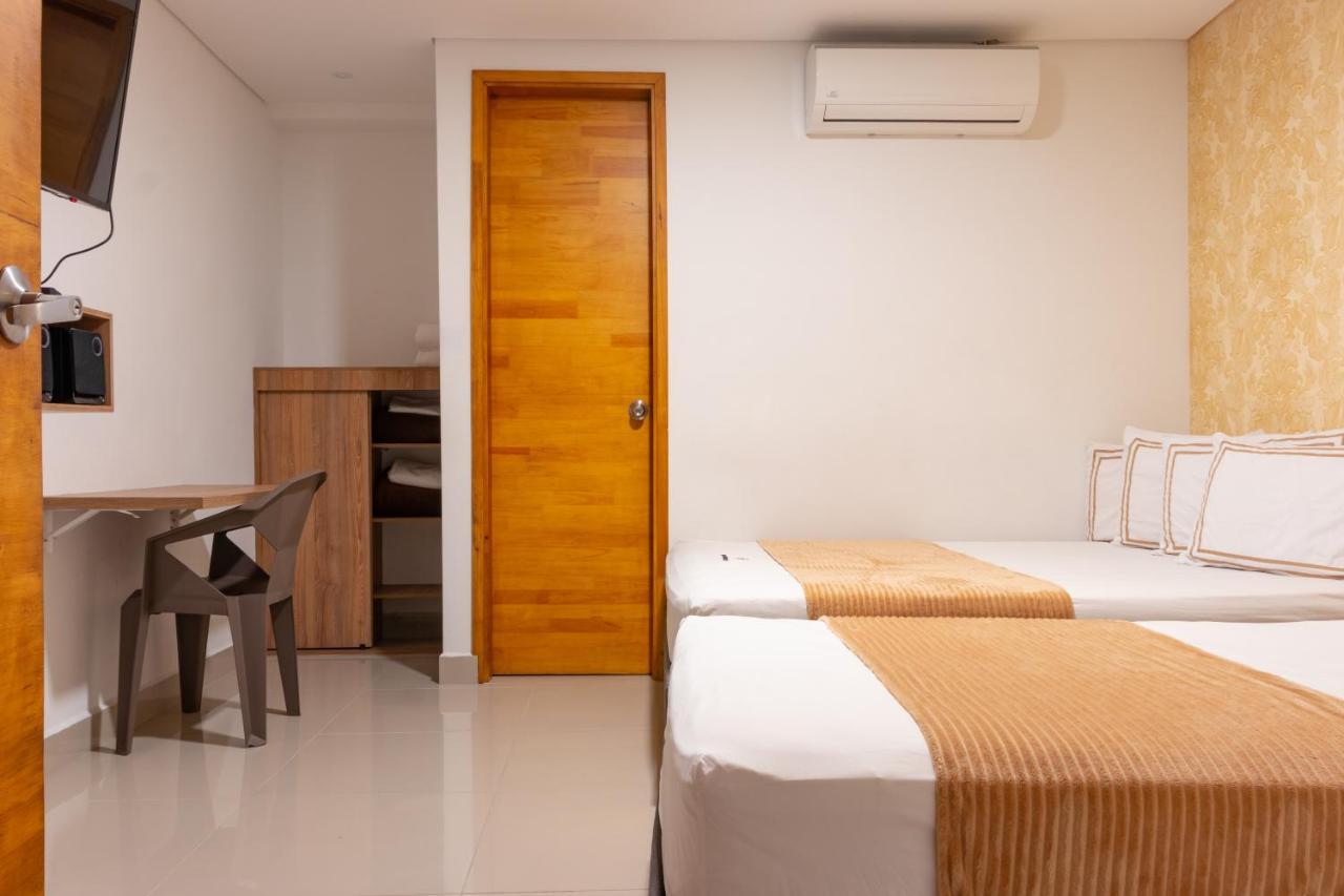 Infinity Hotel ميديلين المظهر الخارجي الصورة
