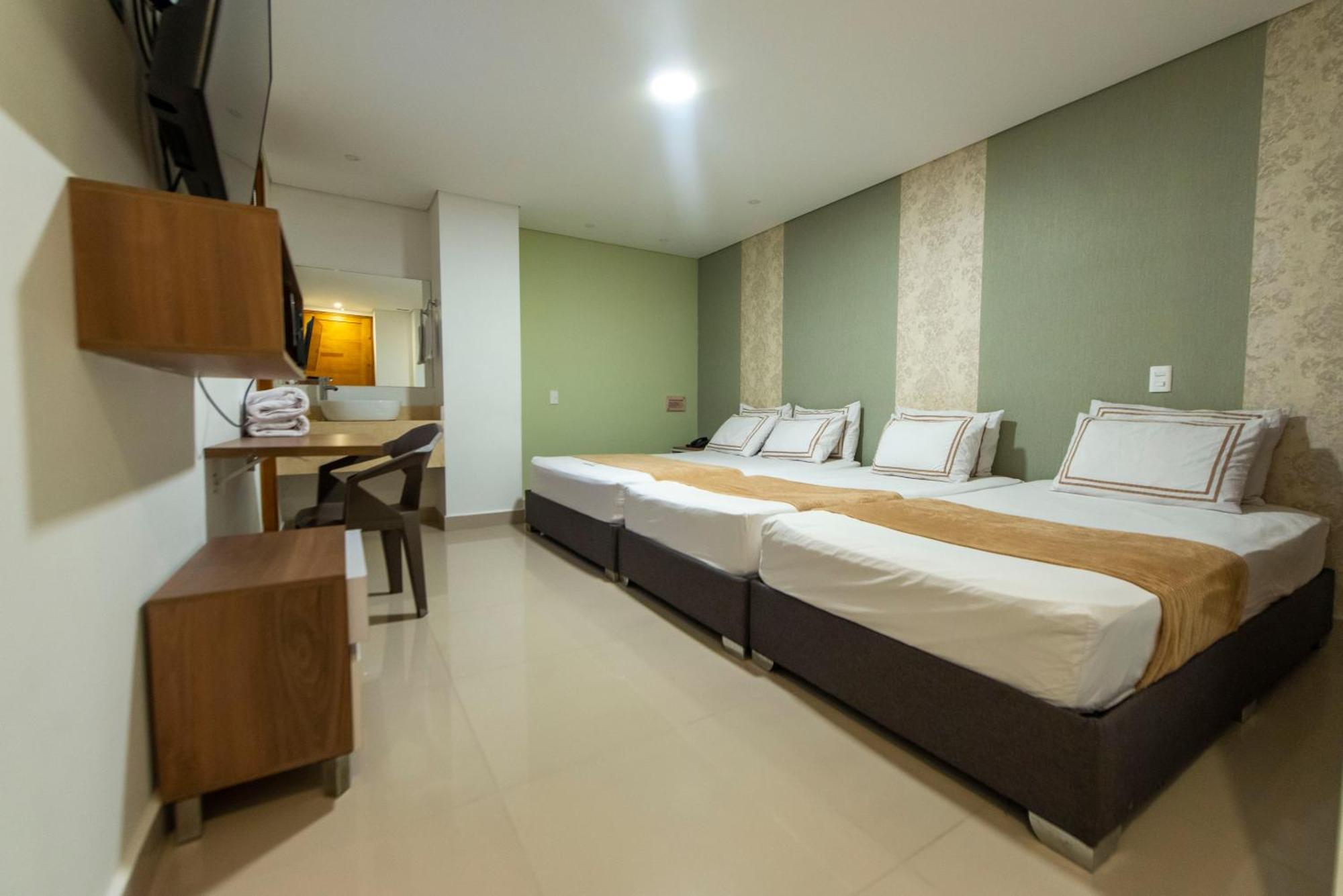 Infinity Hotel ميديلين المظهر الخارجي الصورة
